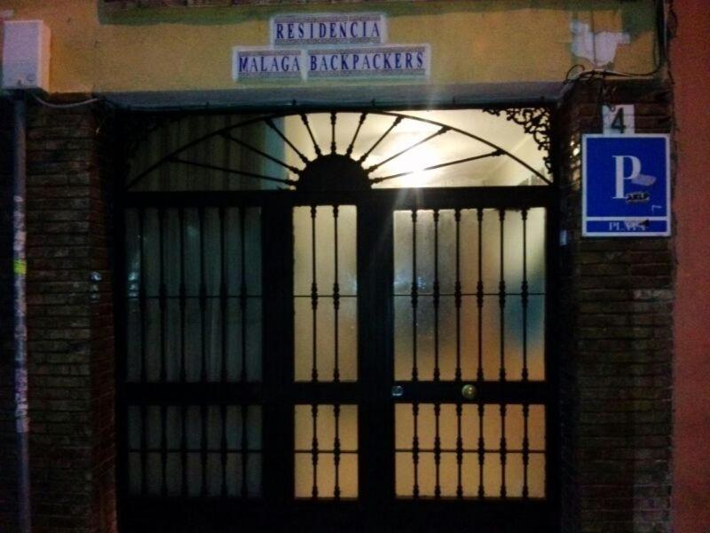 Residencia Malaga Backpackers Hostel Buitenkant foto