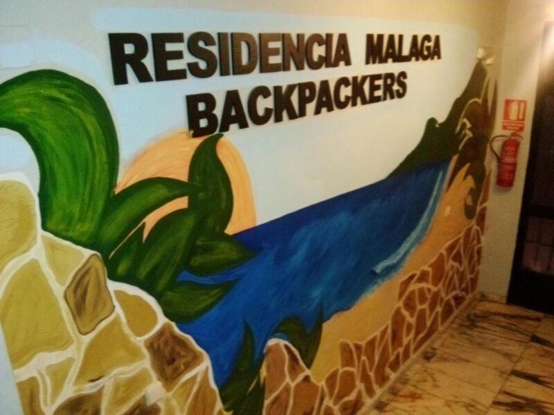 Residencia Malaga Backpackers Hostel Buitenkant foto